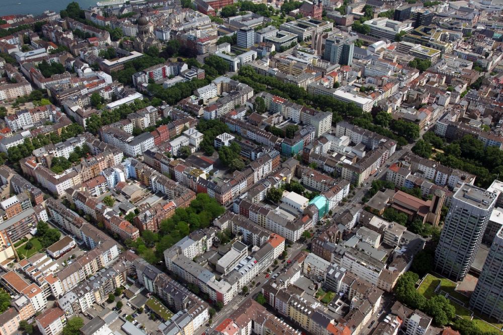 Aerial photograph Mainz - Local view of Mainz Neustadt with the Kaiserstrasse in Rhineland-Palatinate