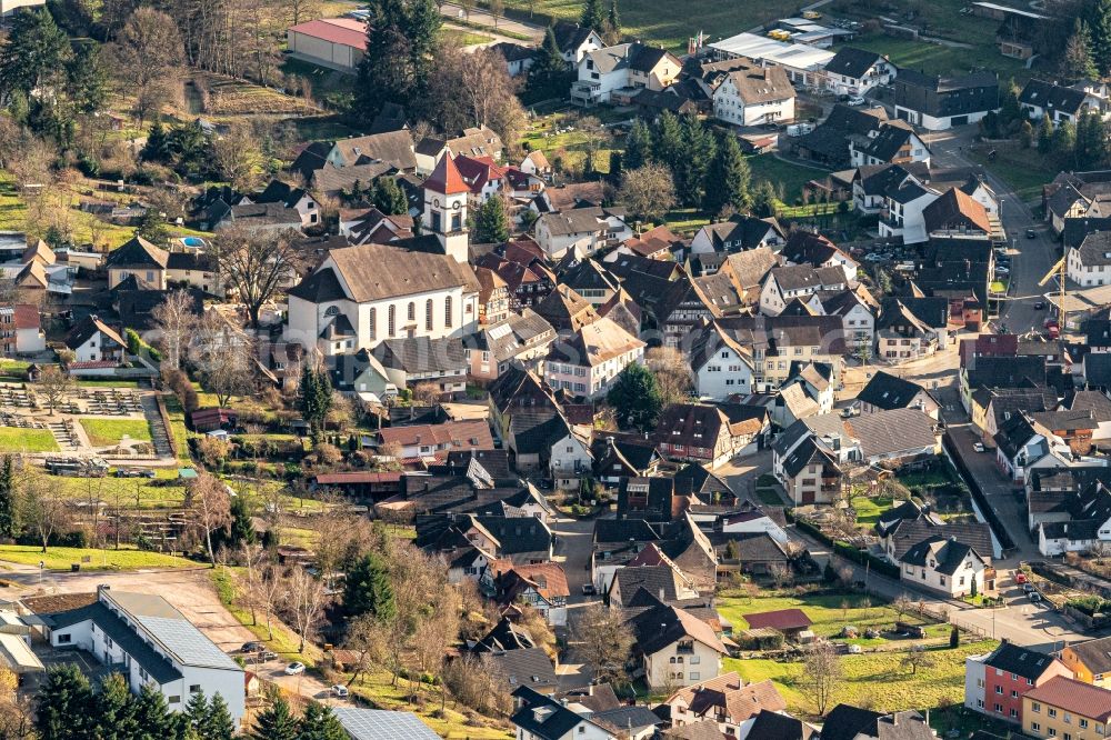 Aerial photograph Münchweier - Town View of the streets and houses of the residential areas in Muenchweier in the state Baden-Wurttemberg, Germany