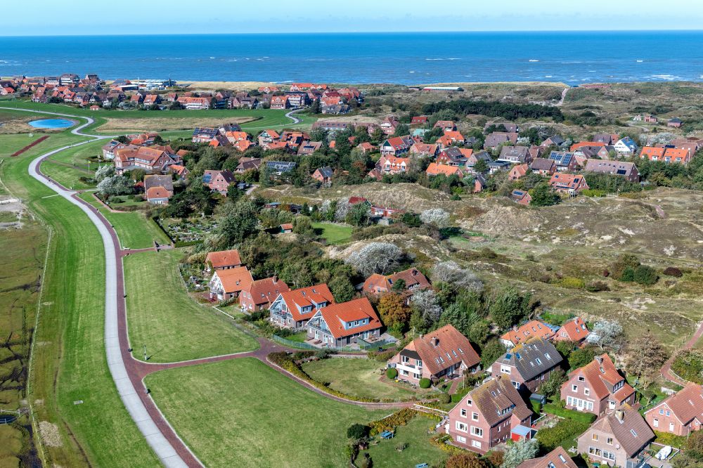 Aerial image Baltrum - Town View of the streets and houses of the residential areas in Ostdorf and Westdorf on the North Sea island Baltrum in the state Lower Saxony
