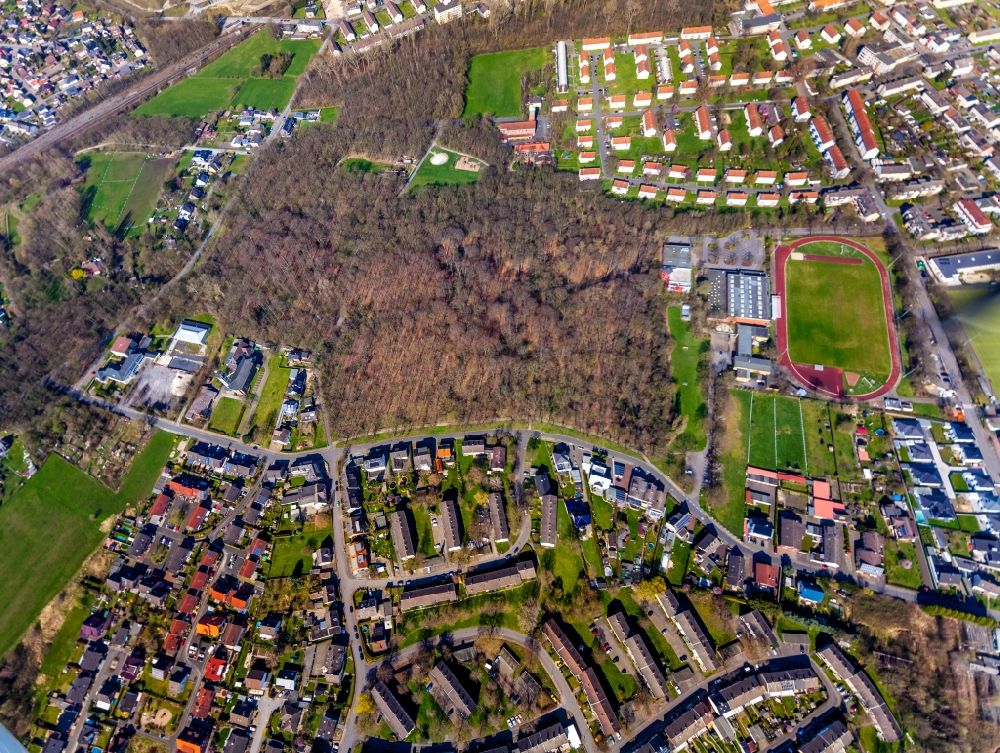 Aerial photograph Oberaden - Town View of the streets and houses of the residential areas in Oberaden in the state North Rhine-Westphalia, Germany