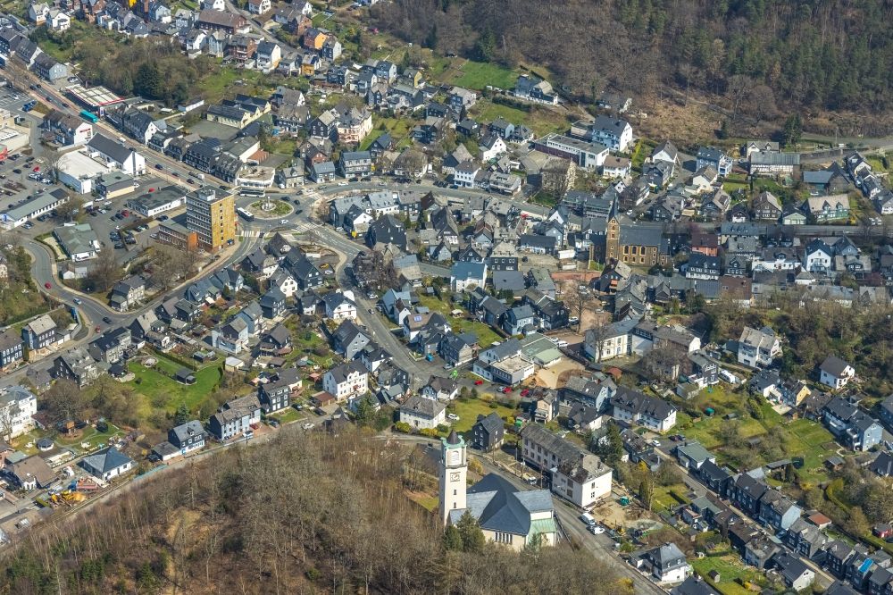 Aerial photograph Siegen - Town View of the streets and houses of the residential areas in the district Eiserfeld in Siegen on Siegerland in the state North Rhine-Westphalia, Germany