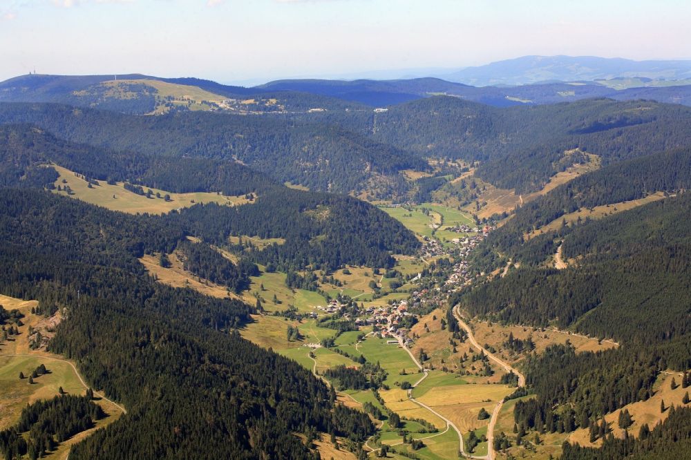 Aerial photograph Sankt Blasien - Town View of the district Menzenschwand in the state of Baden- Wuerttemberg. The resort in the Black Forest is located in a nature reserve on the southern slopes of the Feldberg and is a health resort