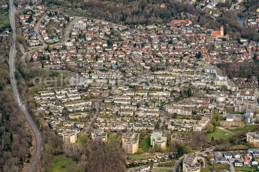 Pforzheim from the bird's eye view: Town View of the streets and houses of the residential areas in Pforzheim in the state Baden-Wuerttemberg, Germany