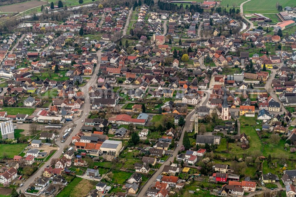 Aerial image Ottenheim - Town View of the streets and houses of the residential areas in Ottenheim in the state Baden-Wurttemberg, Germany