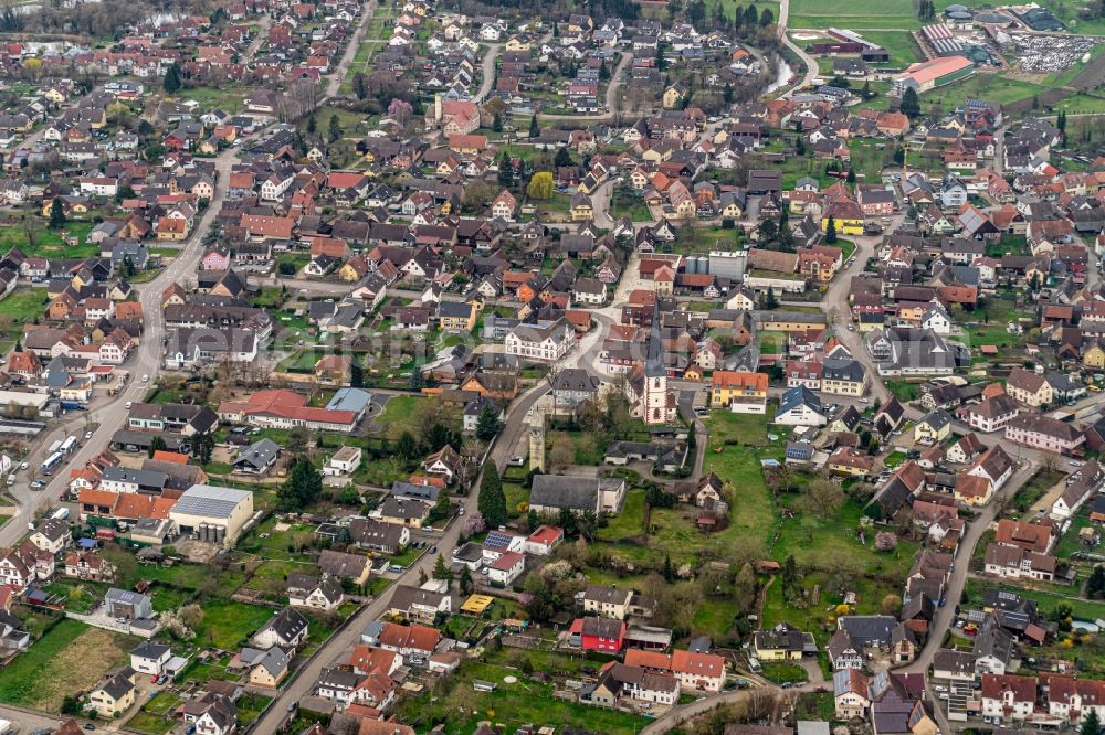 Aerial photograph Ottenheim - Town View of the streets and houses of the residential areas in Ottenheim in the state Baden-Wurttemberg, Germany