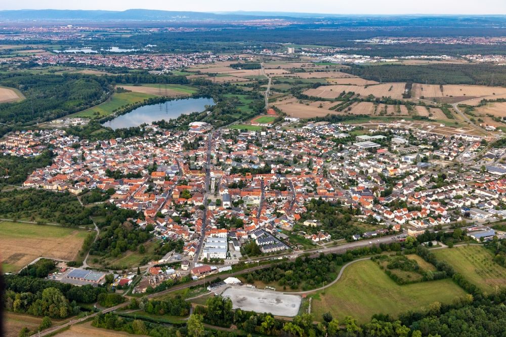 Philippsburg from the bird's eye view: Town View of the streets and houses of the residential areas in Philippsburg in the state Baden-Wuerttemberg, Germany