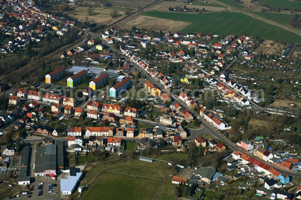 Raguhn-Jeßnitz from the bird's eye view: Town View of the streets and houses of the residential areas in Raguhn-Jessnitz in the state Saxony-Anhalt, Germany