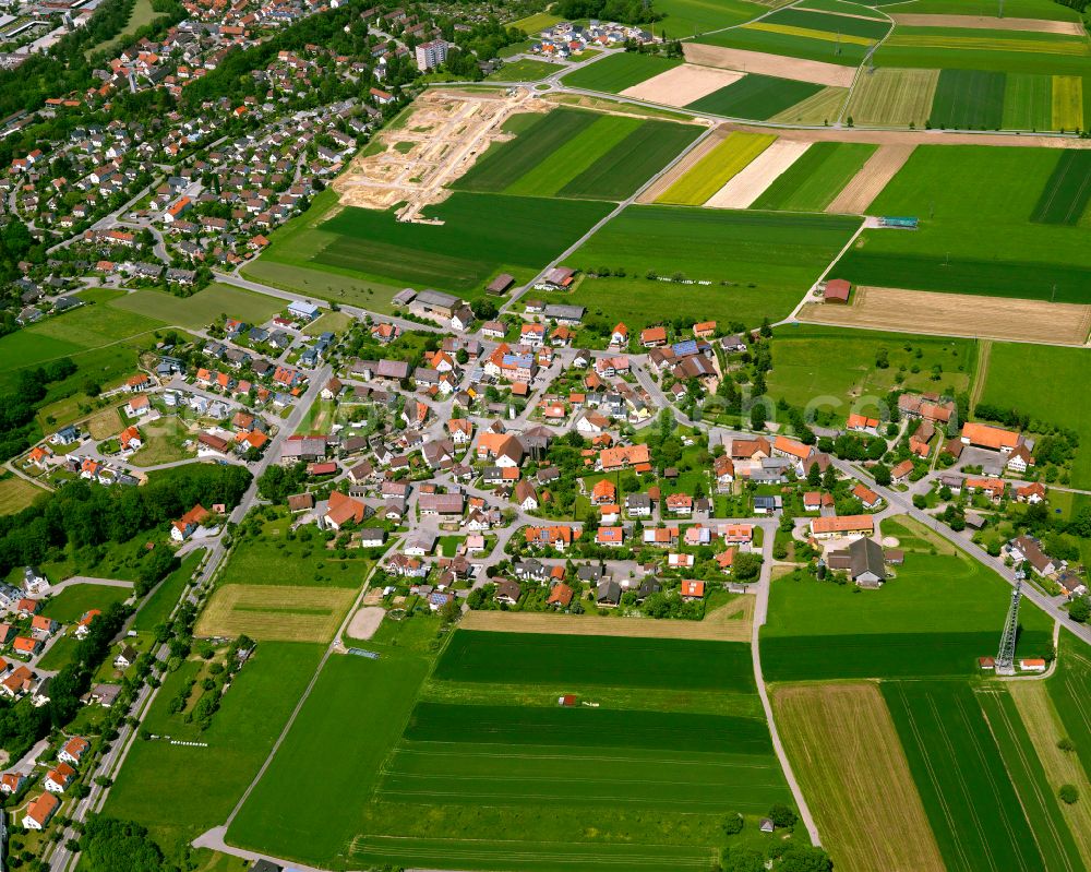 Bergerhausen from above - Village view on the edge of agricultural fields and land in Bergerhausen in the state Baden-Wuerttemberg, Germany