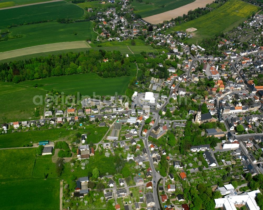 Aerial image Burkersdorf - Village view on the edge of agricultural fields and land in Burkersdorf in the state Saxony, Germany