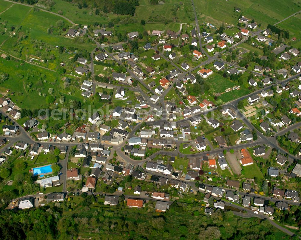 Aerial photograph Flammersbach - Village view on the edge of agricultural fields and land in Flammersbach in the state Hesse, Germany