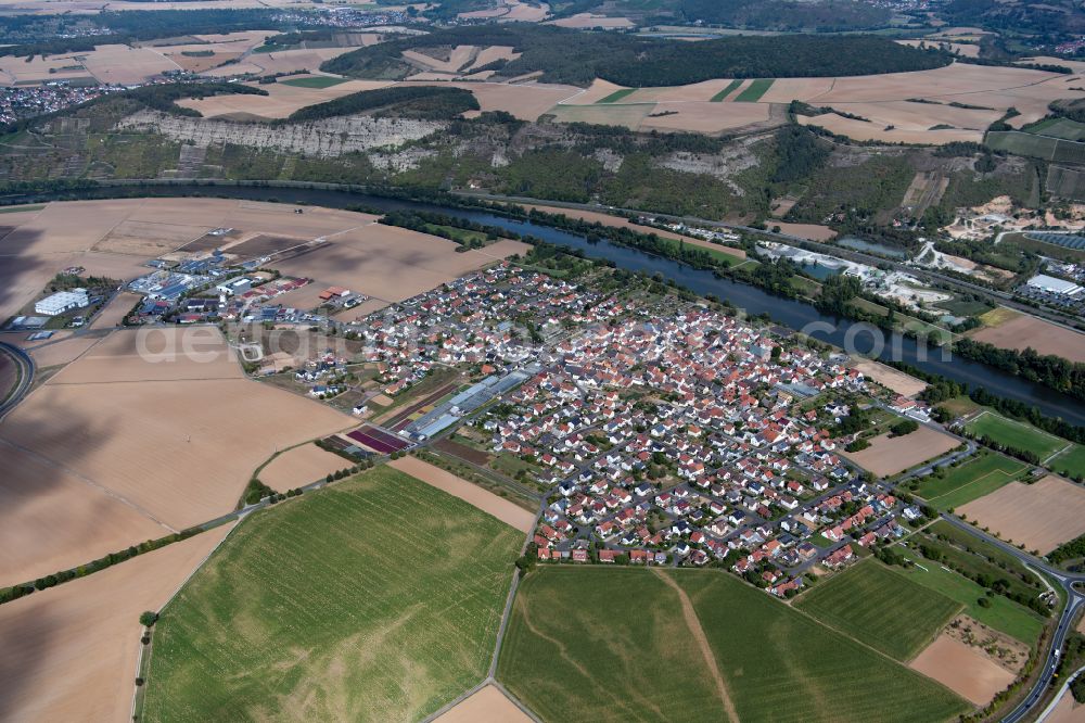 Aerial photograph Karlburg - Village view on the edge of agricultural fields and land in Karlburg in the state Bavaria, Germany