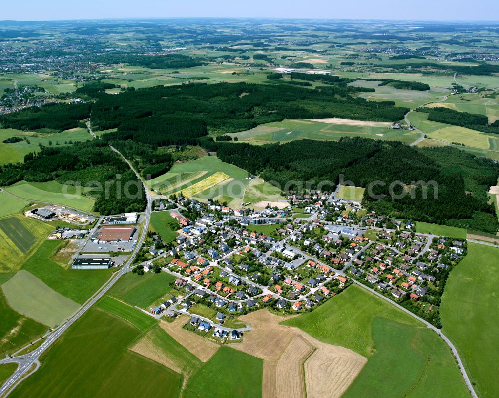 Aerial photograph Neugattendorf - Village view on the edge of agricultural fields and land in Neugattendorf in the state Bavaria, Germany