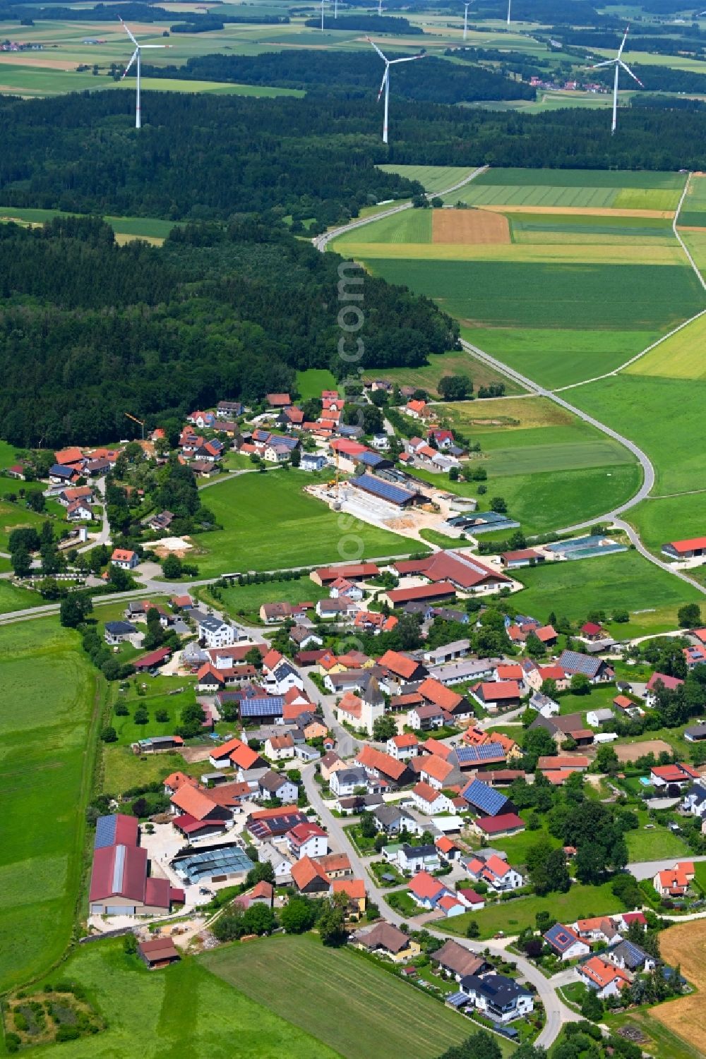 Aerial photograph Oberbuchfeld - Village view on the edge of agricultural fields and land in Oberbuchfeld in the state Bavaria, Germany