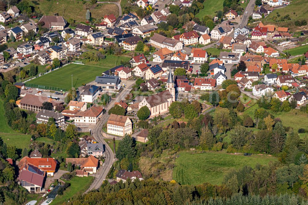 Aerial image Schweighausen - Village view on the edge of agricultural fields and land in Schweighausen in the state Baden-Wuerttemberg, Germany