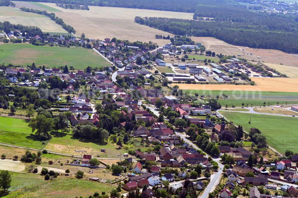 Aerial photograph Söllichau - Village view on the edge of agricultural fields and land in Soellichau in the state Saxony-Anhalt, Germany