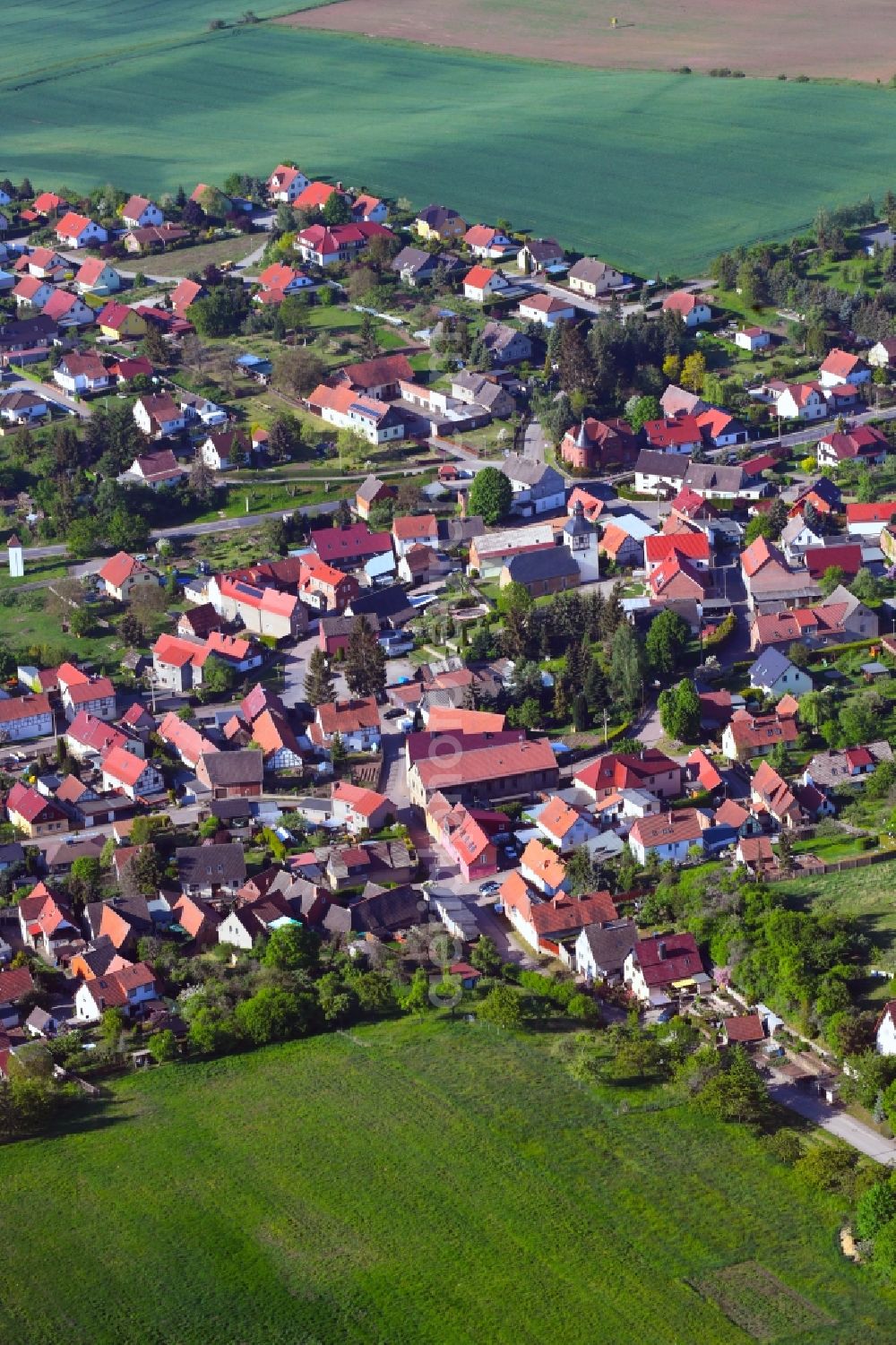 Aerial photograph Wettelrode - Village view on the edge of agricultural fields and land in Wettelrode in the state Saxony-Anhalt, Germany