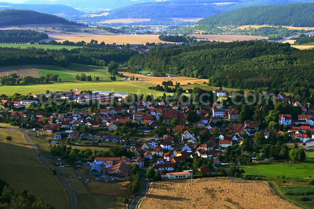 Rentwertshausen from the bird's eye view: Town View of the streets and houses of the residential areas in Rentwertshausen in the state Thuringia, Germany