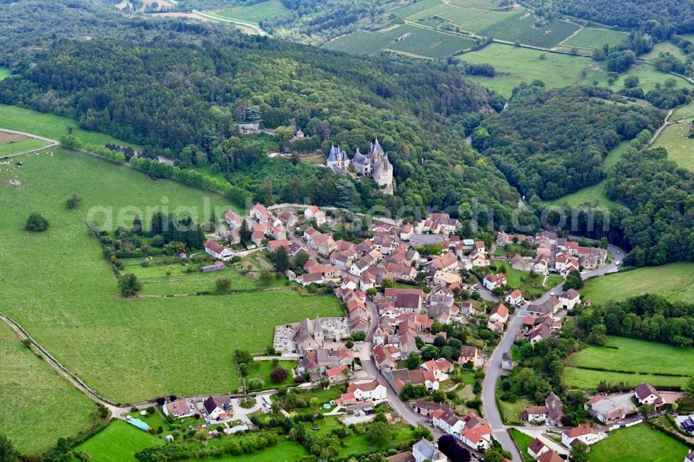 Aerial photograph La Rochepot - Town View of the castle, streets and houses of the residential areas in La Rochepot in Bourgogne-Franche-Comte, France