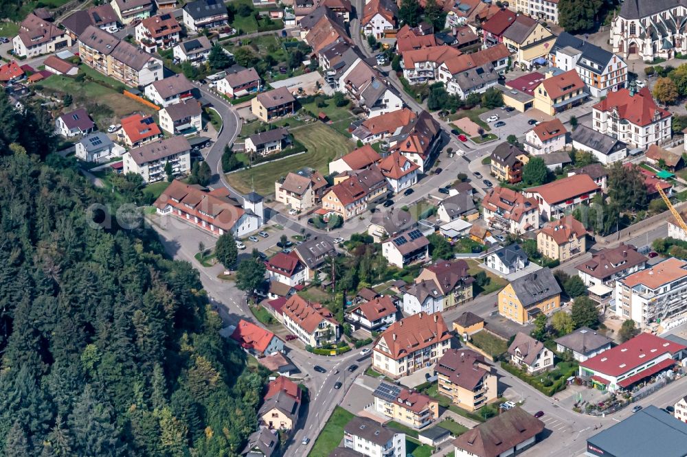 Aerial image Schönau im Schwarzwald - Town View of the streets and houses of the residential areas in Schoenau im Schwarzwald in the state Baden-Wurttemberg, Germany