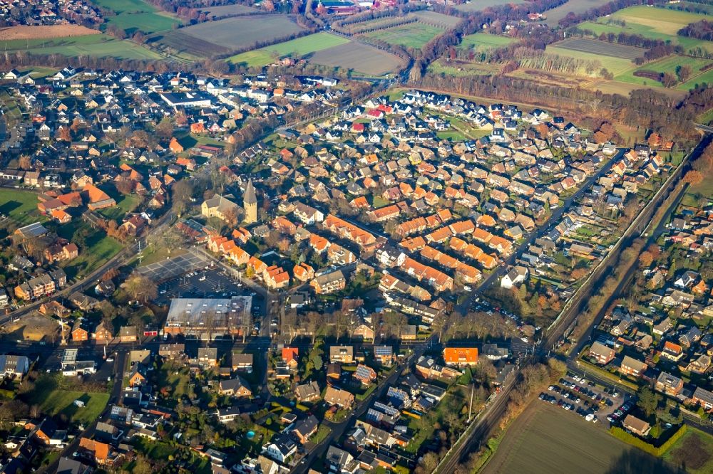 Aerial image Sythen - Town View of the streets and houses of the residential areas in Sythen in the state North Rhine-Westphalia, Germany