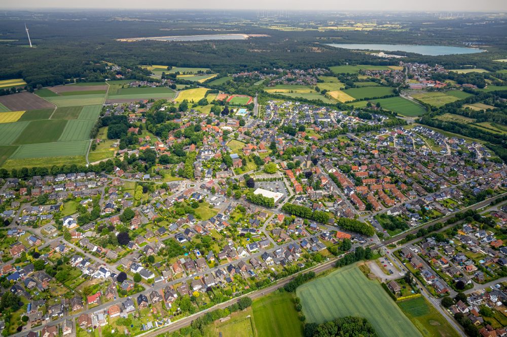 Aerial photograph Sythen - Town View of the streets and houses of the residential areas in Sythen in the state North Rhine-Westphalia, Germany