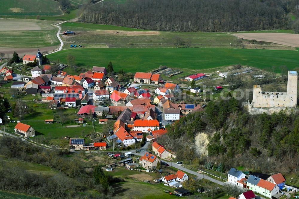 Ehrenstein from the bird's eye view: Location view of the streets and houses of residential areas in the valley landscape surrounded by mountains in Ehrenstein in the state Thuringia, Germany