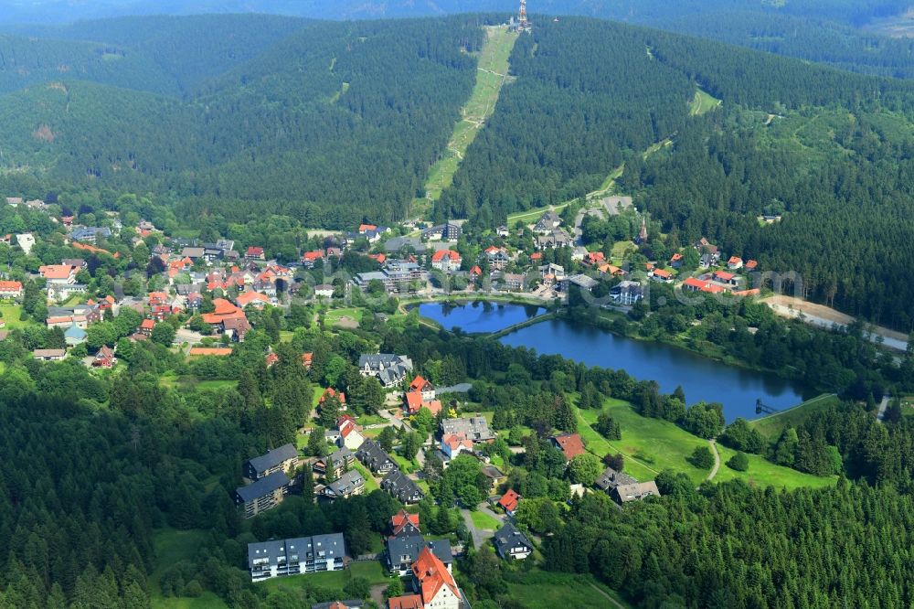 Aerial photograph Hahnenklee-Bockswiese - Location view of the streets and houses of residential areas in the valley landscape surrounded by mountains in Hahnenklee-Bockswiese in the state Lower Saxony, Germany