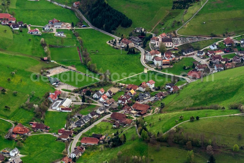 Aerial photograph Welschensteinach - Location view of the streets and houses of residential areas in the valley landscape surrounded by mountains in Welschensteinach in the state Baden-Wurttemberg, Germany