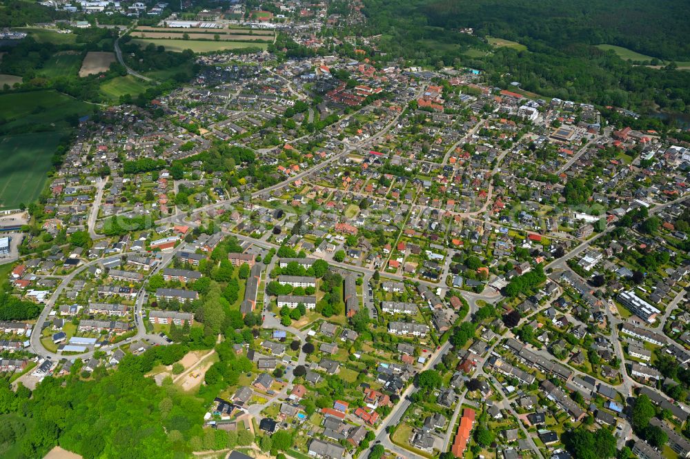 Aerial photograph Trittau - Town View of the streets and houses of the residential areas in Trittau in the state Schleswig-Holstein, Germany