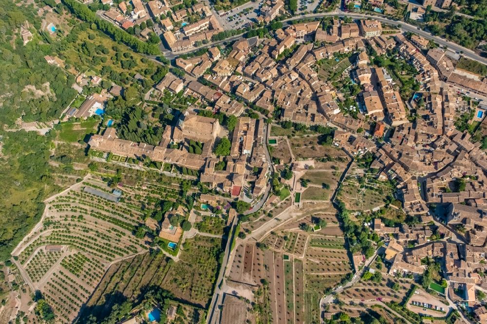 Valldemosa from the bird's eye view: Town View of the streets and houses of the residential areas in Valldemosa in Islas Baleares, Spain