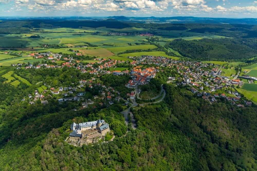Aerial photograph Waldeck - Town View of the streets and houses of the residential areas in Waldeck in the state Hesse, Germany
