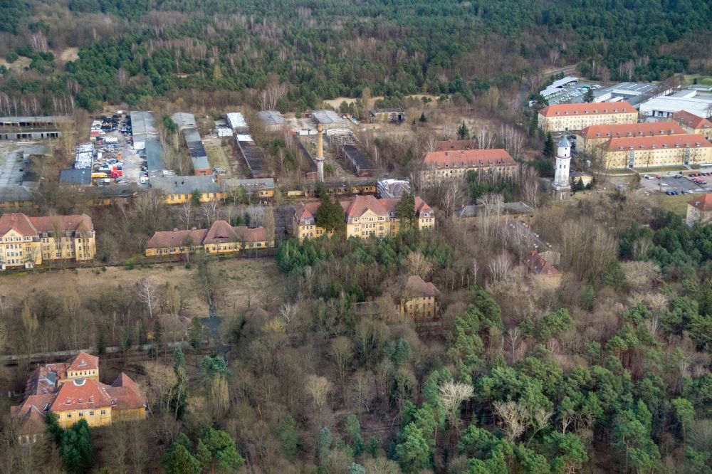 Aerial image Zossen - Town View of the streets and houses of the residential areas in Wuensdorf in the state Brandenburg