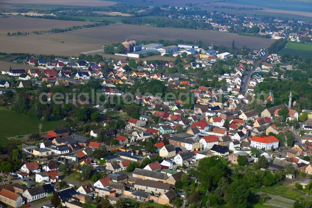 Aerial photograph Wulfen - Town View of the streets and houses of the residential areas in Wulfen in the state Saxony-Anhalt, Germany