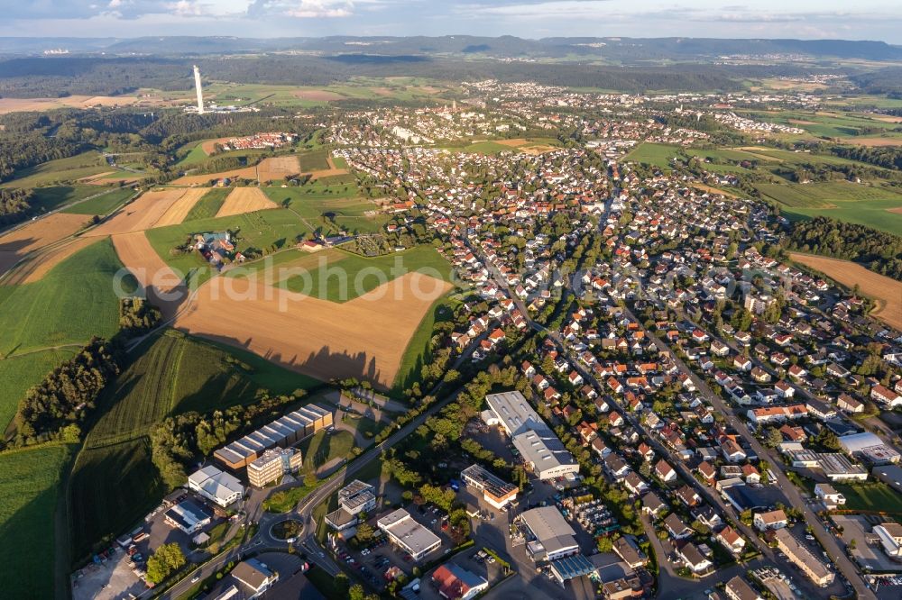 Aerial photograph Zimmern ob Rottweil - Town View of the streets and houses of the residential areas in Zimmern ob Rottweil in the state Baden-Wuerttemberg, Germany