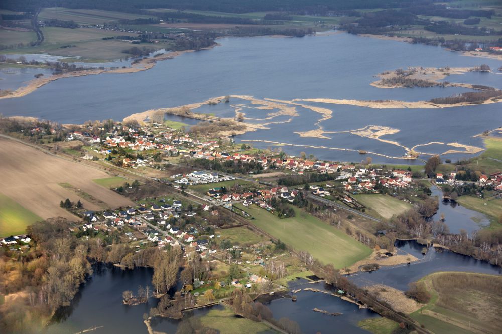 Aerial image Havelsee - Town on the banks of the river the Havel on street am See in Havelsee in the state Brandenburg, Germany