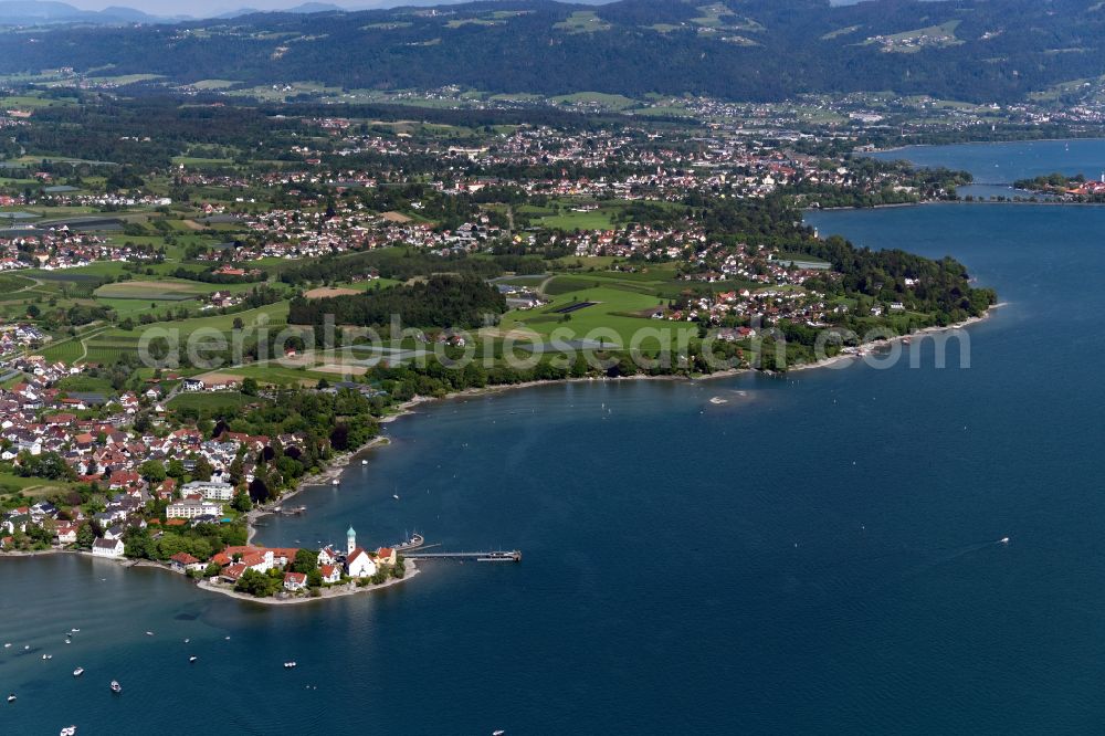 Aerial image Wasserburg (Bodensee) - Village on the banks of the area Lake Constance in Wasserburg (Bodensee) in the state Bavaria, Germany