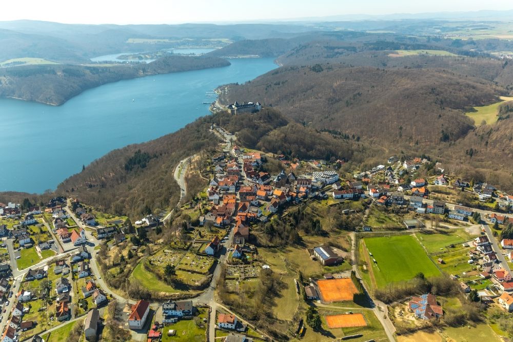 Aerial photograph Waldeck - Village on the banks of the area of Eder in Waldeck in the state Hesse, Germany