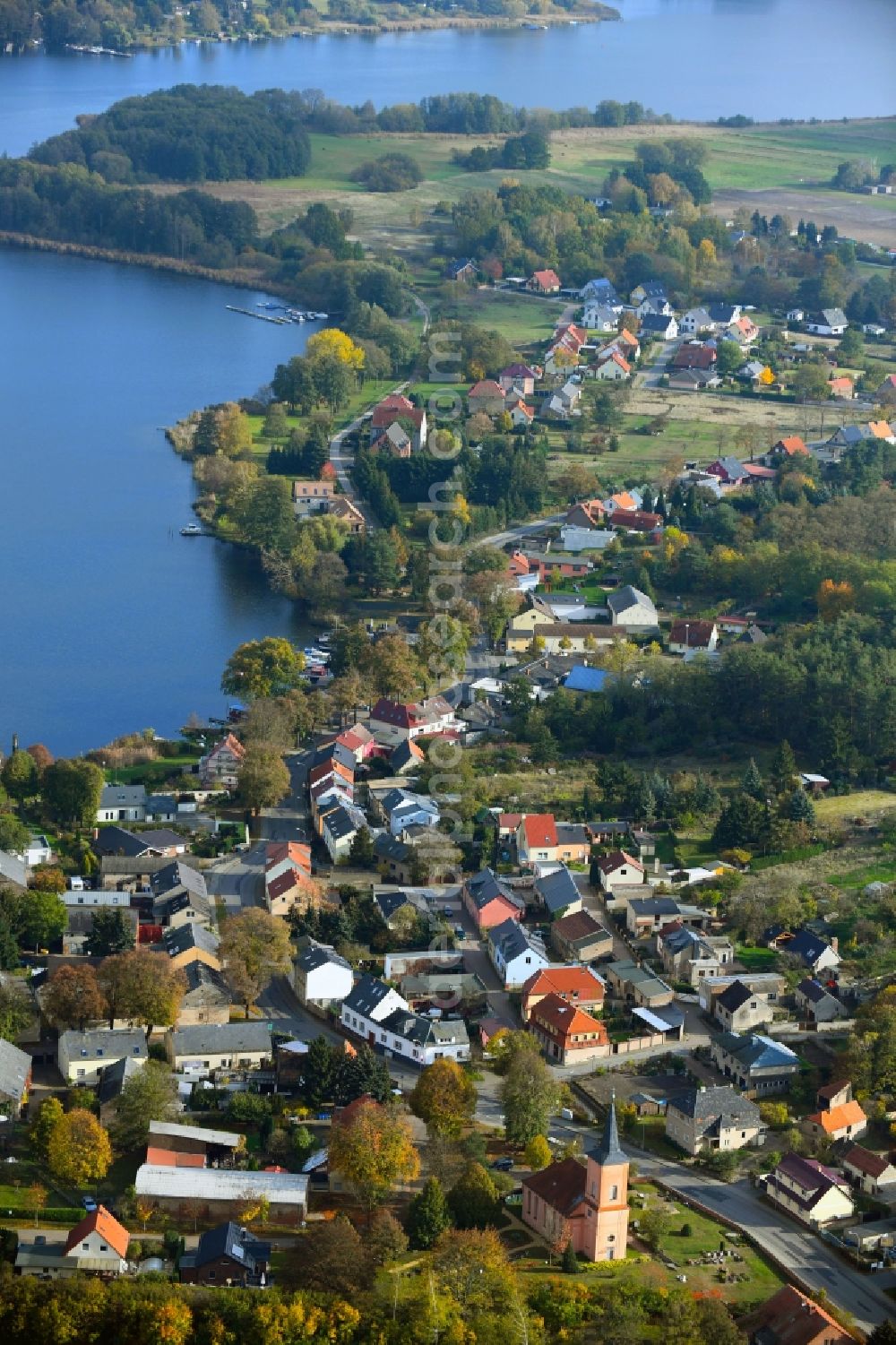 Phöben from above - Village on the banks of the area Havel - river course in Phoeben in the state Brandenburg, Germany