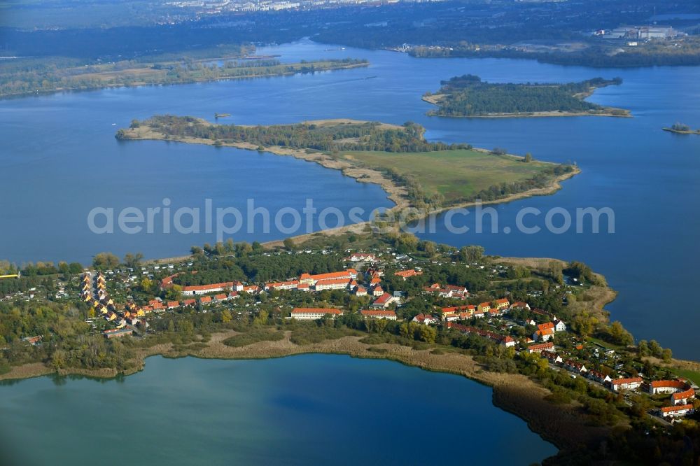 Aerial image Kirchmöser - Village on the banks of the area Heiliger See - Moeserscher See in Kirchmoeser in the state Brandenburg, Germany