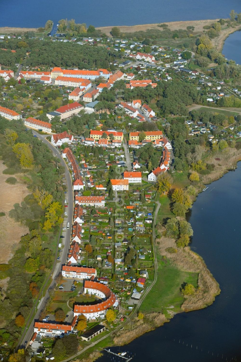 Aerial image Kirchmöser - Village on the banks of the area Heiliger See - Moeserscher See in Kirchmoeser in the state Brandenburg, Germany