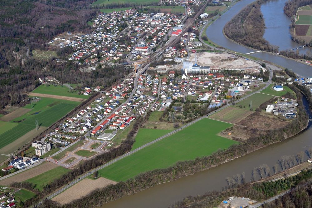 Albbruck from the bird's eye view: Village on the banks of the area Rhine - river course in Albbruck in the state Baden-Wurttemberg, Germany