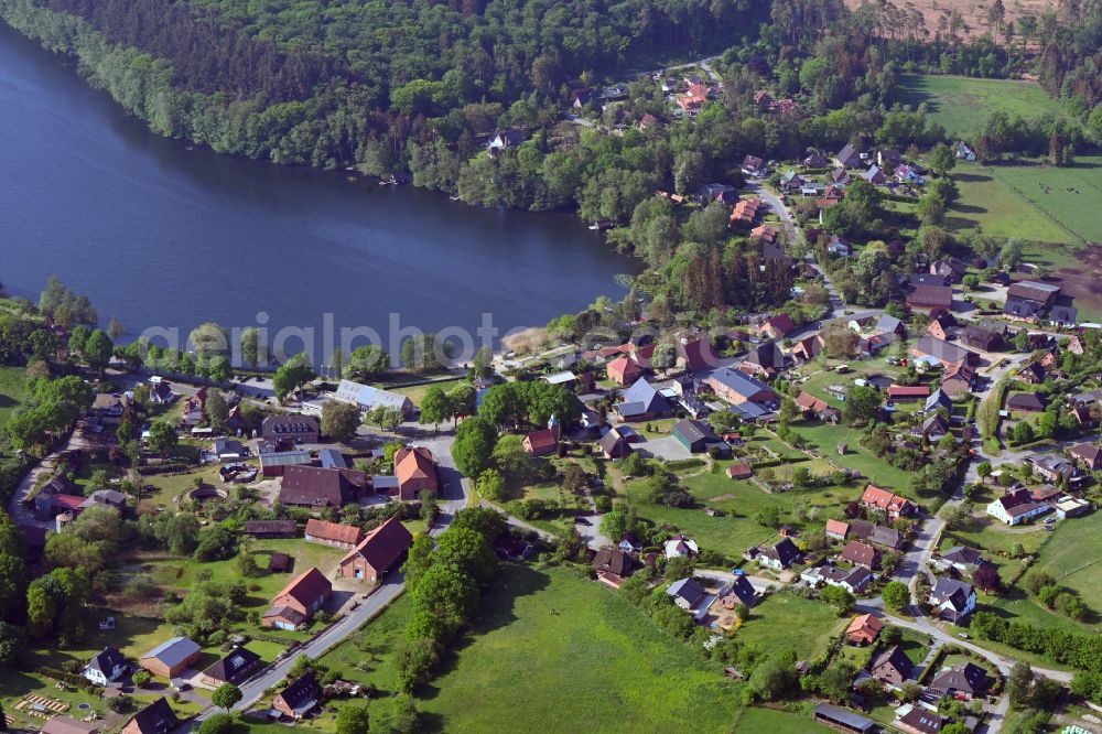 Aerial image Salem - Village on the banks of the area lake Salemer See in Salem in the state Schleswig-Holstein, Germany