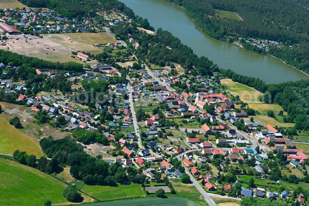 Steckelsdorf from above - Village on the banks of the area lake of Steckelsdorfer See in Steckelsdorf in the state Brandenburg, Germany