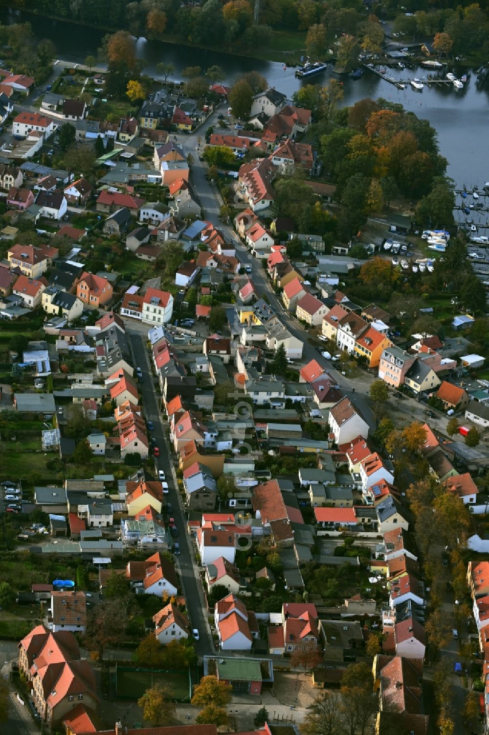 Caputh from the bird's eye view: Village on the banks of the area lake Templiner See in Caputh in the state Brandenburg, Germany