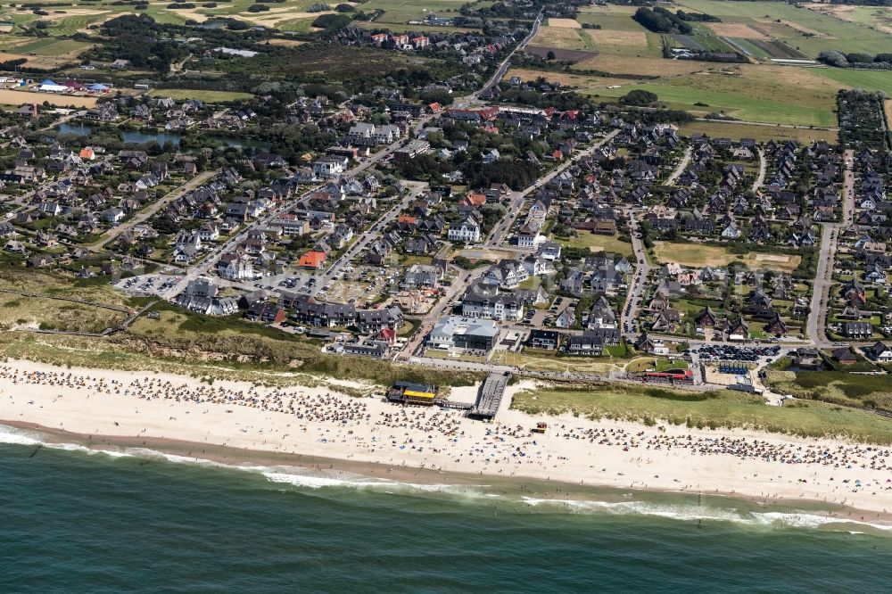 Aerial image Wenningstedt-Braderup (Sylt) - Village on the banks of the area in Wenningstedt-Braderup (Sylt) in the state Schleswig-Holstein, Germany