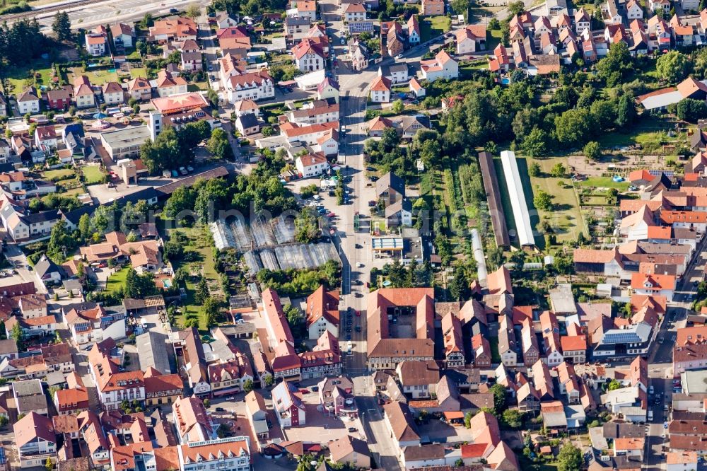 Aerial image Rülzheim - The district Neue Landstrasse in Ruelzheim in the state Rhineland-Palatinate, Germany