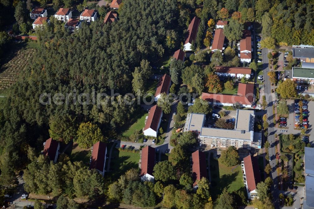 Aerial photograph Wandlitz - District Waldsiedlung with industrial area and residential areas in Wandlitz in Brandenburg