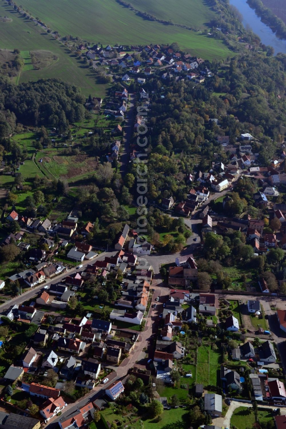 Aerial image Wettin-Löbejün OT Brachwitz - District view of Brachwitz in Wettin-Loebejuen in the state Saxony-Anhalt