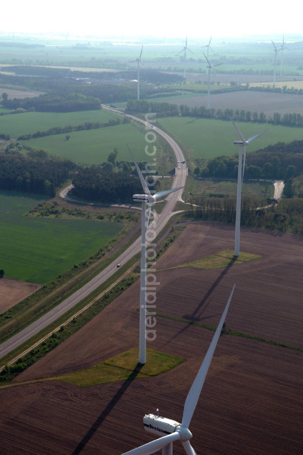 Aerial photograph BEESKOW - Blick auf die Ortsumfahrung der Bundesstrasse B 87 bei Beeskow. Landesbetrieb Straßenwesen Brandenburg (