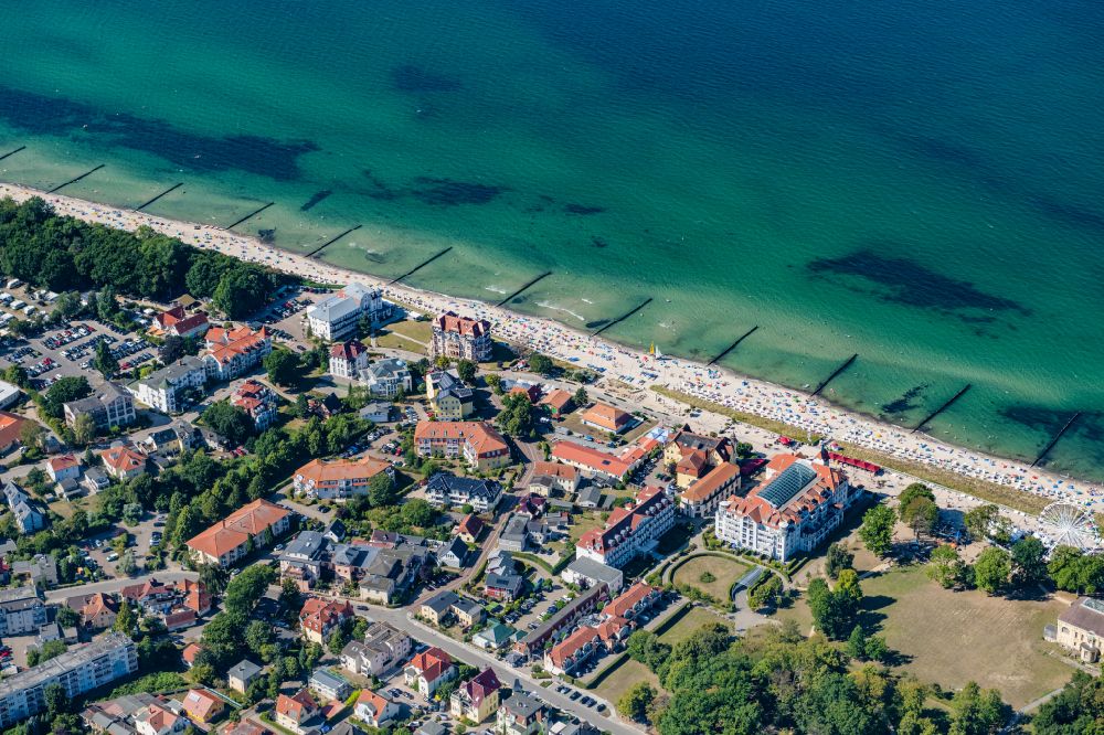 Aerial photograph Ostseebad Kühlungsborn - Town view on the sea coast of the Baltic Sea in Kuehlungsborn in the state Mecklenburg - Western Pomerania, Germany